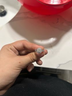10k white gold engagement ring