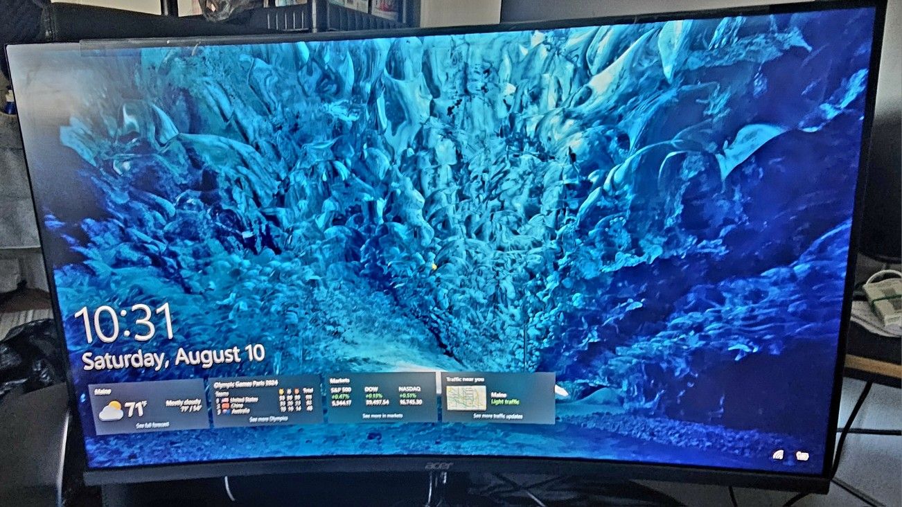 Acer 32" Curved 165hz 1ms Freesync HD LED Gaming Monitor