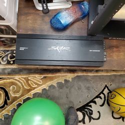 Skar 2000w Rms Amp