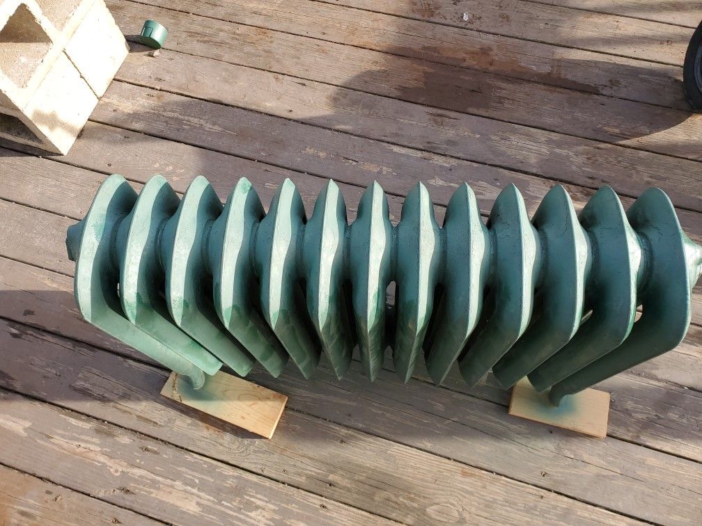 Cast iron radiator