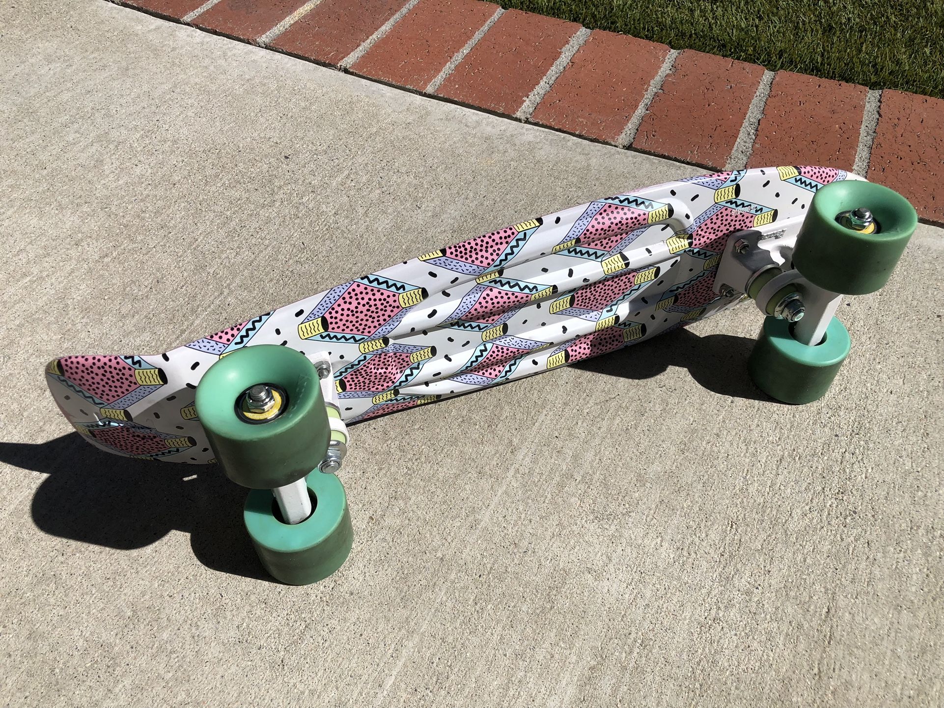 Penny Complete Skateboard, Buffy, 22 Inch