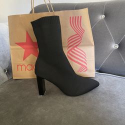Beautiful Boots 7.5 Brand New!!!