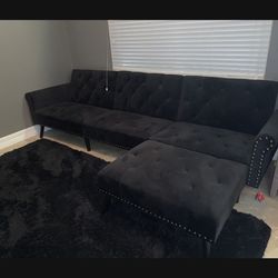 Black Sectional Couch 