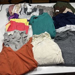 Variety Lot Of 19 Tops (Womens)