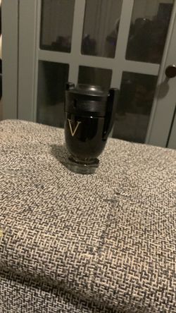 Selling  victory Eau De parfum a little bit left to last 2 weeks