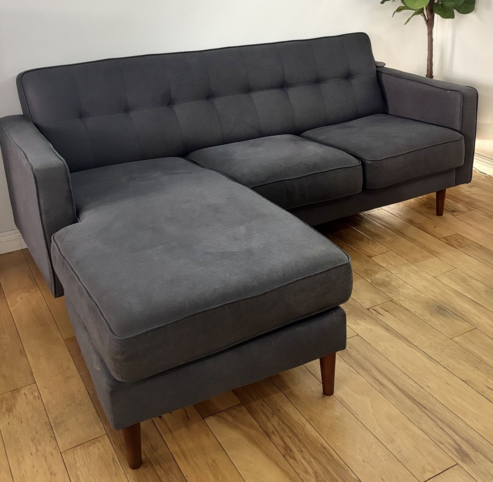 Sectional Sofa & Chaise