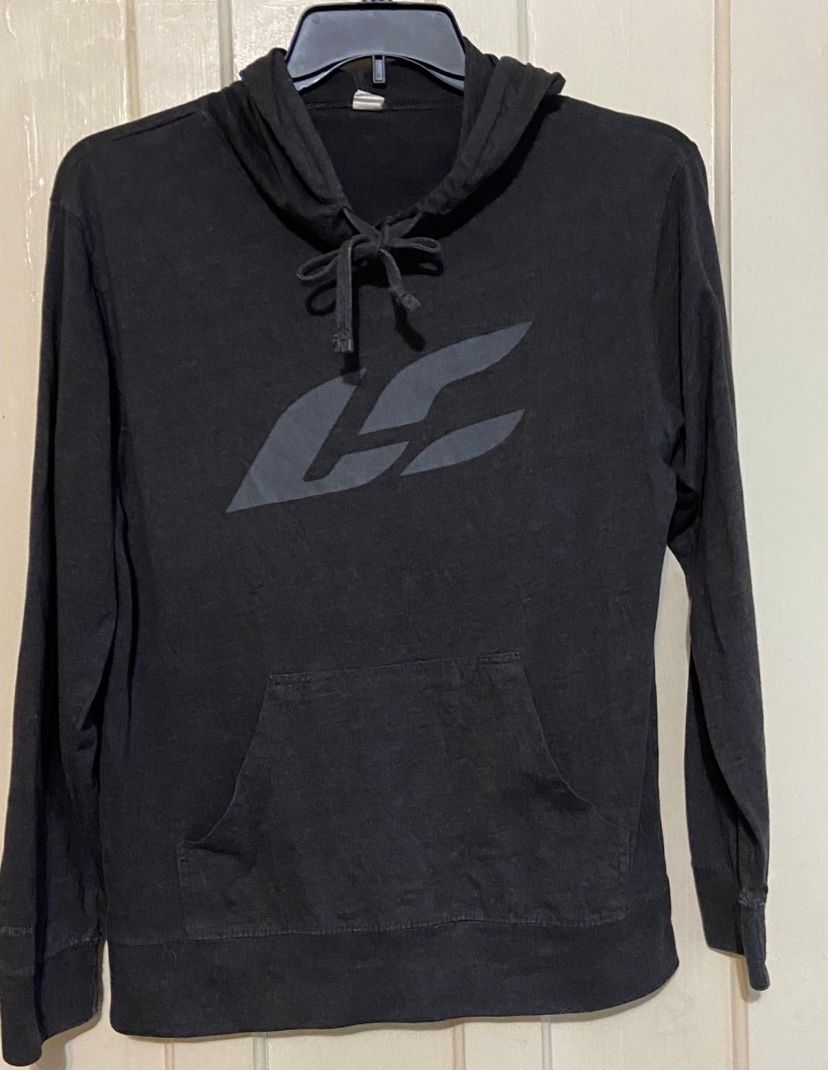 Independent trading co men’s hooded shirt Medium