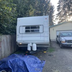 2001 Forest River 28ft Toy Hauler Trailer 