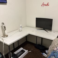 L Desk 