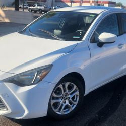 2017 Toyota Yaris iA