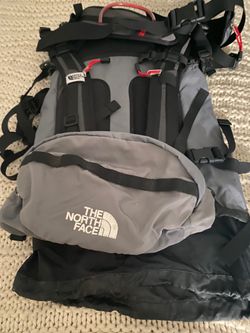 North Face Shuttle 30 Backpack
