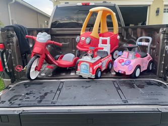 Kids Ride On Toy Bundle Little Tikes Push Car Trike & Ride Ons