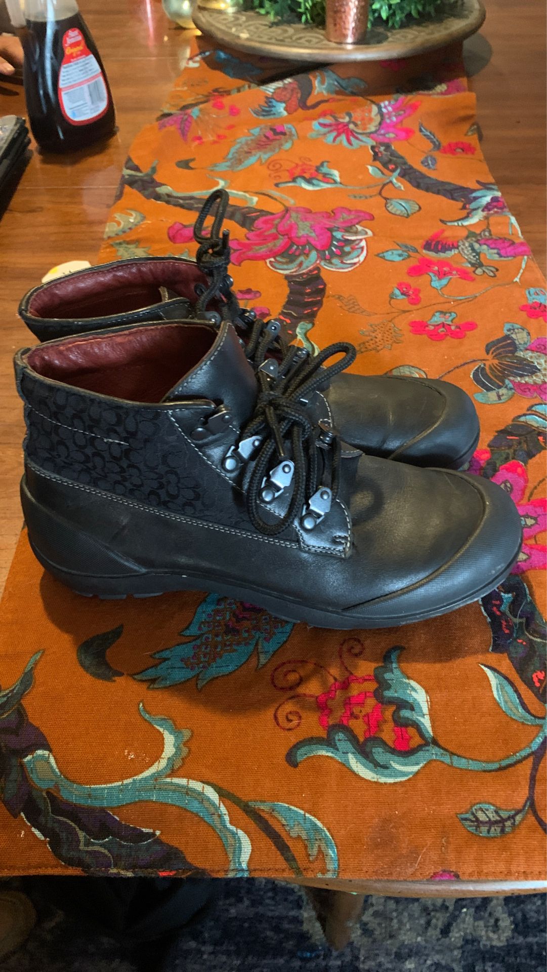 Coach boots size 7