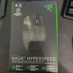 Razer Naga V2 Wireless Hyperspeed Mouse