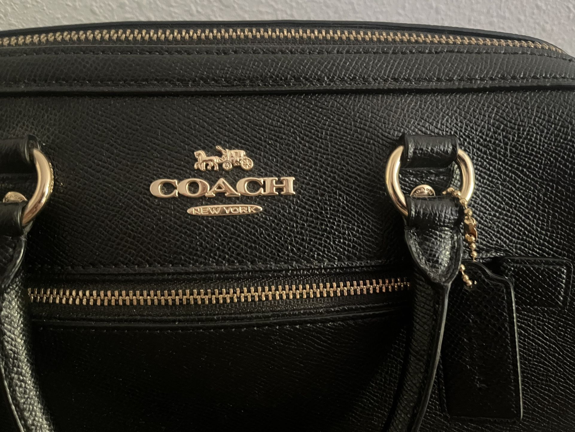 COACH HANDBAG