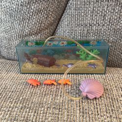 Vintage Kenner LPS Bobbing Fish Tank Aquarium 