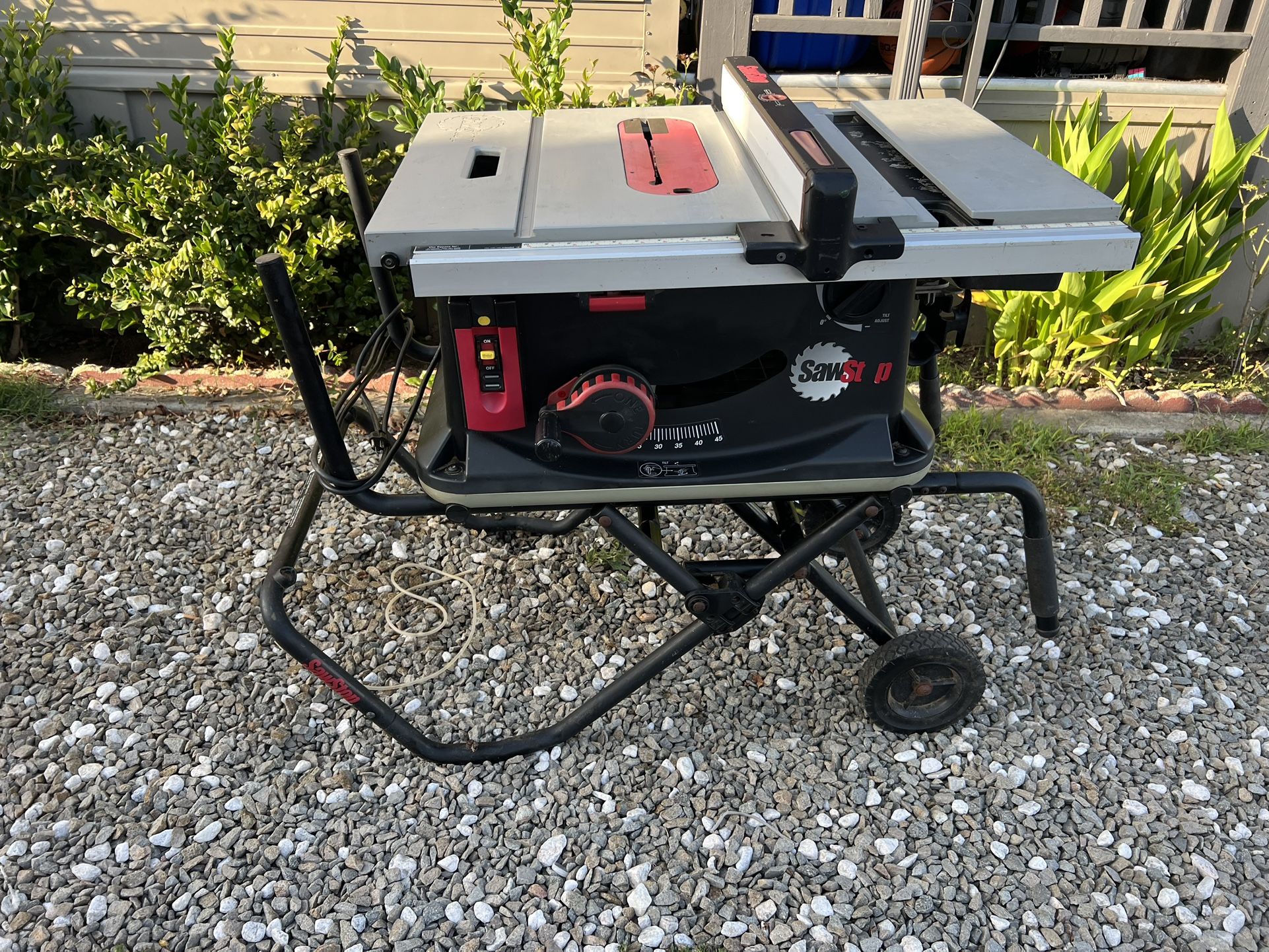 Sawstop Table Saw