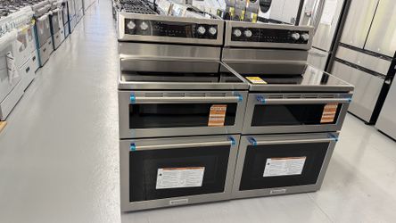 New Kitchen Aid Double Oven Stove Range