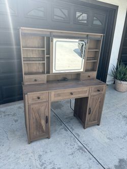 Rustic Wood Style Vanity Desk with Lighted Mirror