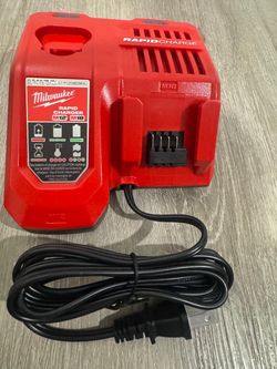 Cargador M12 - M18 Milwaukee