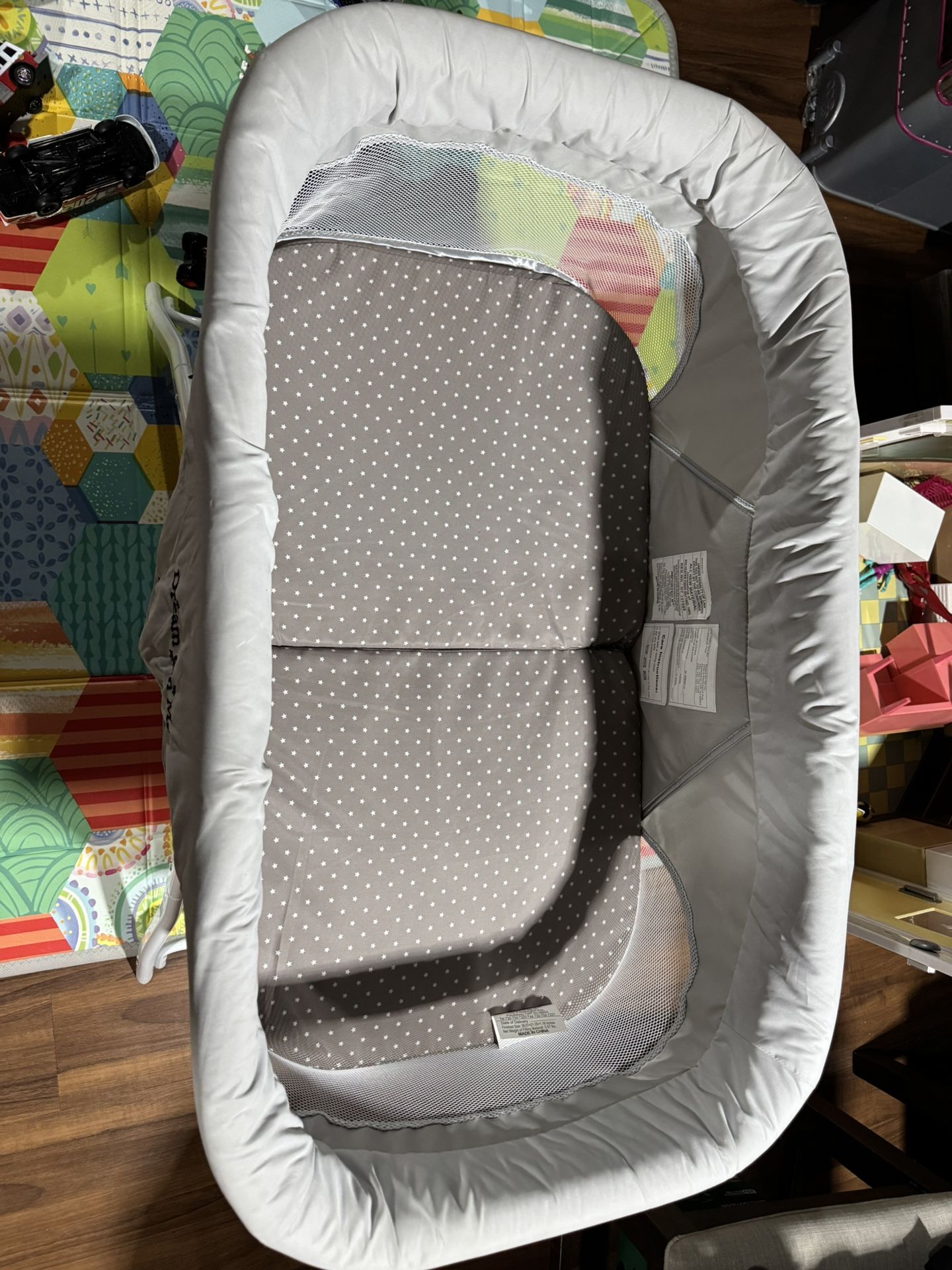 Portable Crib Bby
