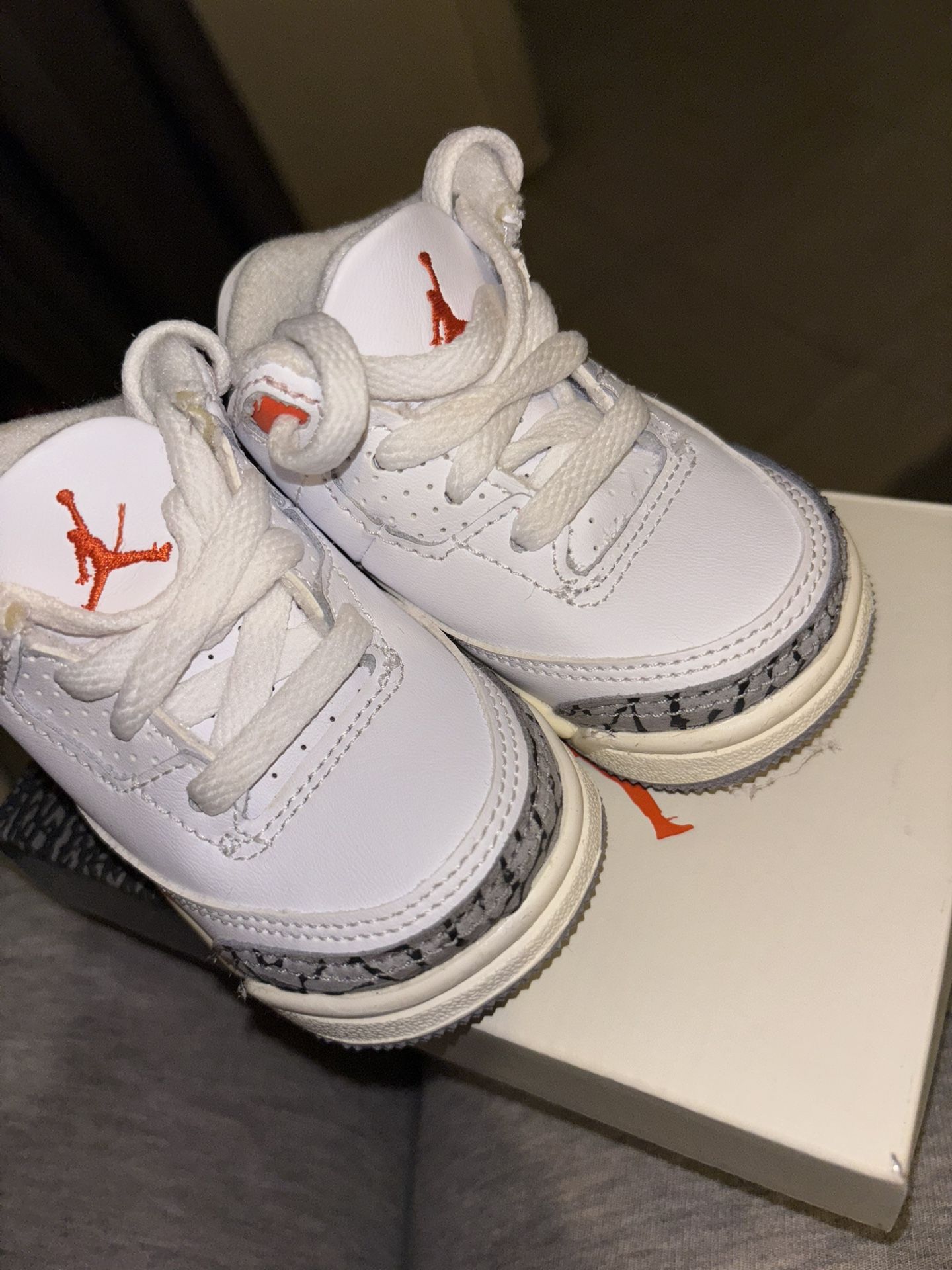 Jordan Retro 3s