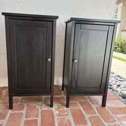 Pair of Bedside Nightstands 