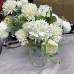 Artificial Flowers in Vase, Artificial Flowers with Vase,for Indoor Home Decoration, Table Decoration, Wedding, Dining Room,