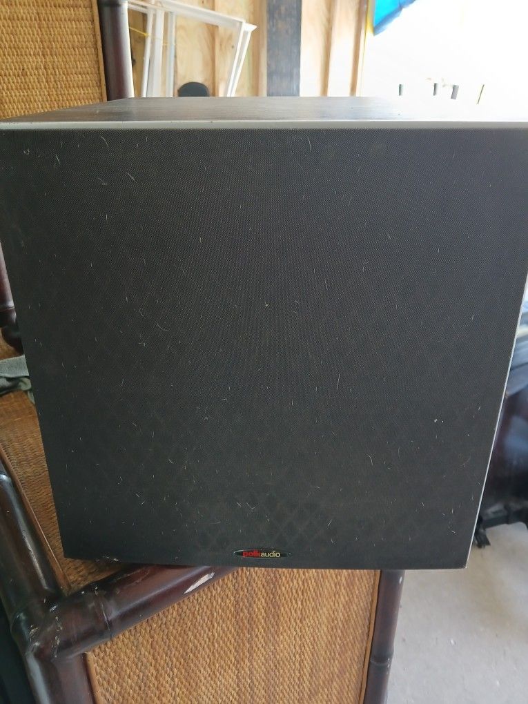 Polk Audio PSW12 Powered subwoofer