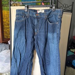 Mens Size 36-32 Levi’s 529  Low Rise straight  Blue Jeans 