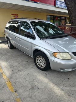 2001 Dodge Caravan
