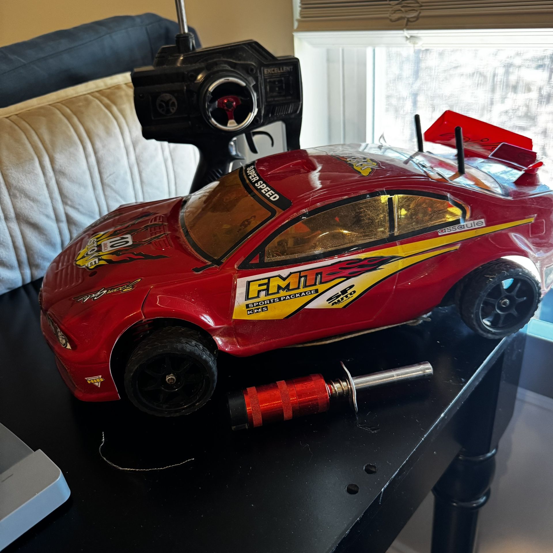 FMT Nitro gas RC Car