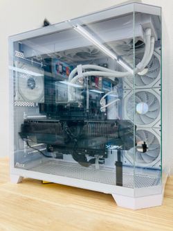 Gaming pc 9070 RTX 16gb ram 1TB SSD
