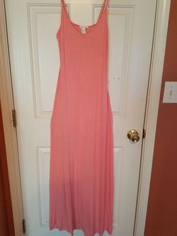 Used Forever 21 Pink & White Pretty Maxi Dress Size Large