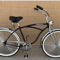 26" Lowrider Complete Bike Black/Chrome for Sale in New York, NY - OfferUp