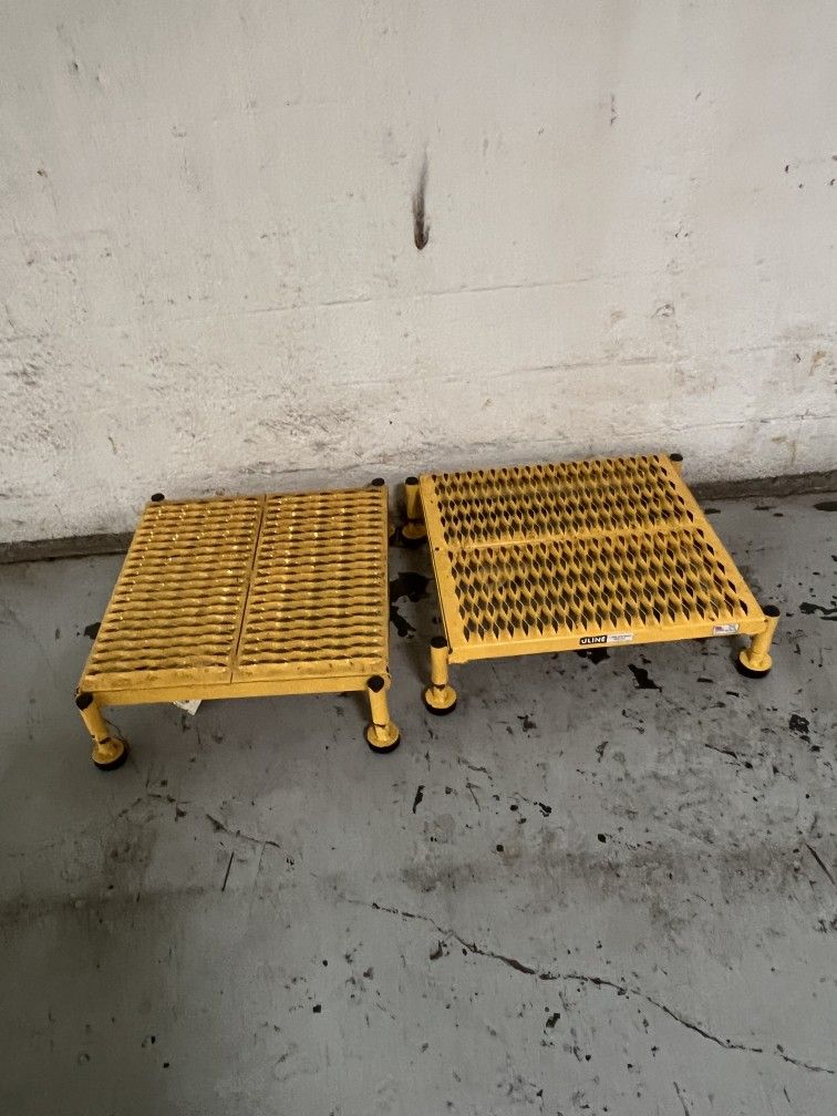 Industrial Heavy‑Duty Metal Pallet Platforms – Set of 2 / / /