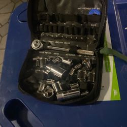 Bolt And Nut Kit 