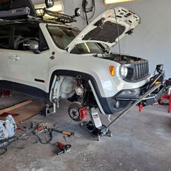 Jeep RENEGADE TRAILHAWK 