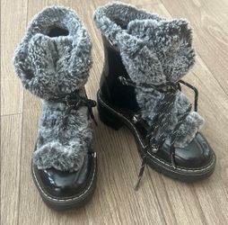 Tommy Hilfiger Gray Patent Leather Faux Fur Lace-Up Boots