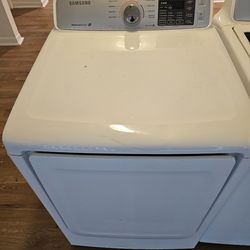 Samsung washer and dryer (sold as a set)