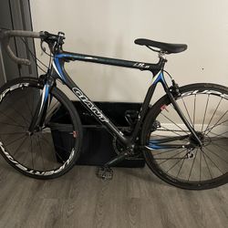 Giant road Bike