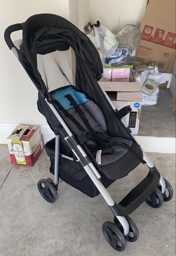 Stroller with Car seat like new