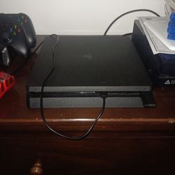 Ps4 With 5 Games And A Controller Look At Description ❗️❗️