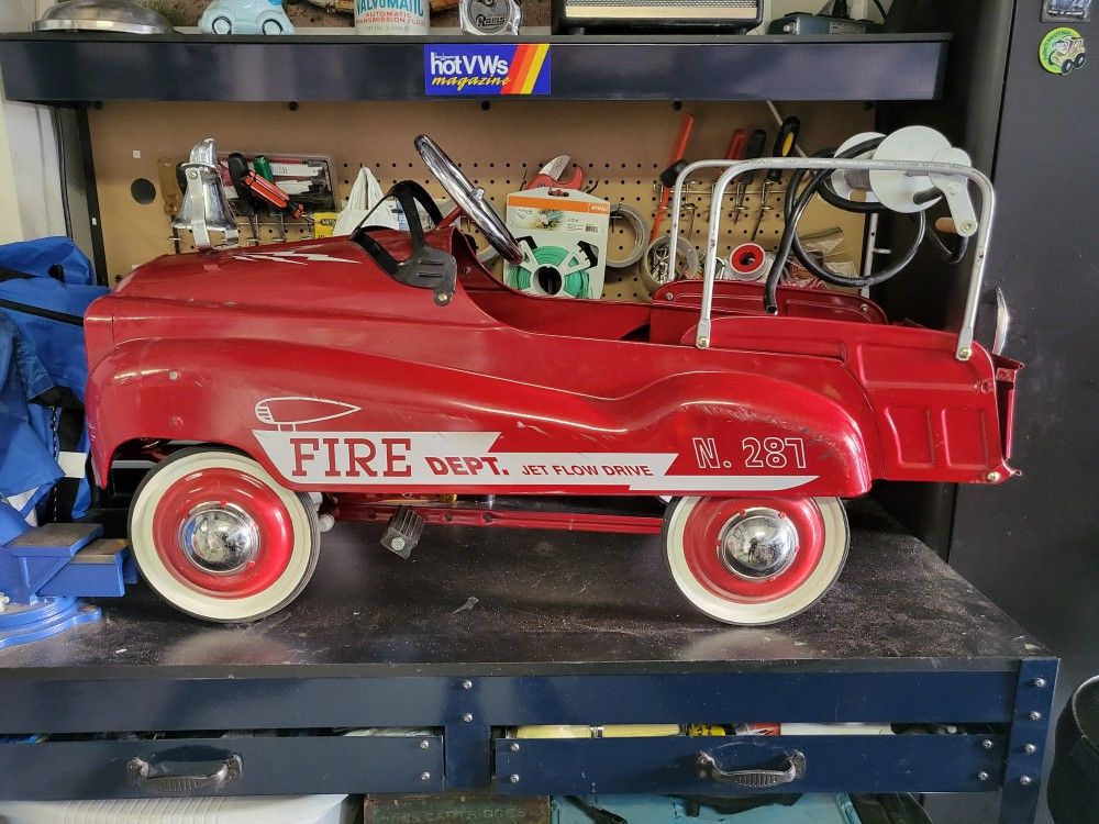 Peddle Car
