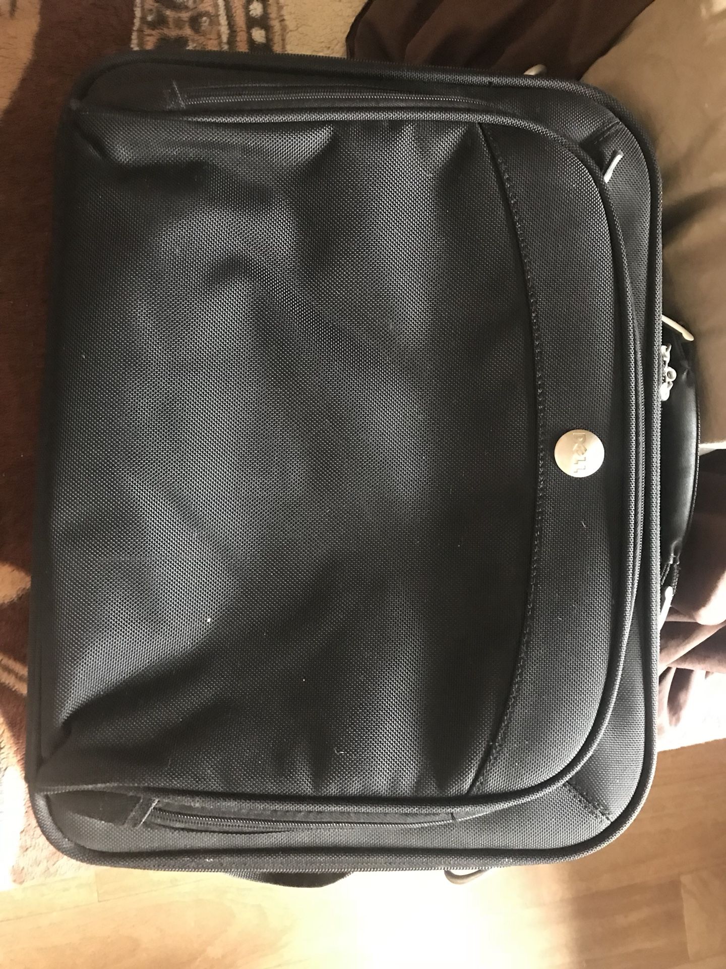 Dell laptop bag very clean like new.