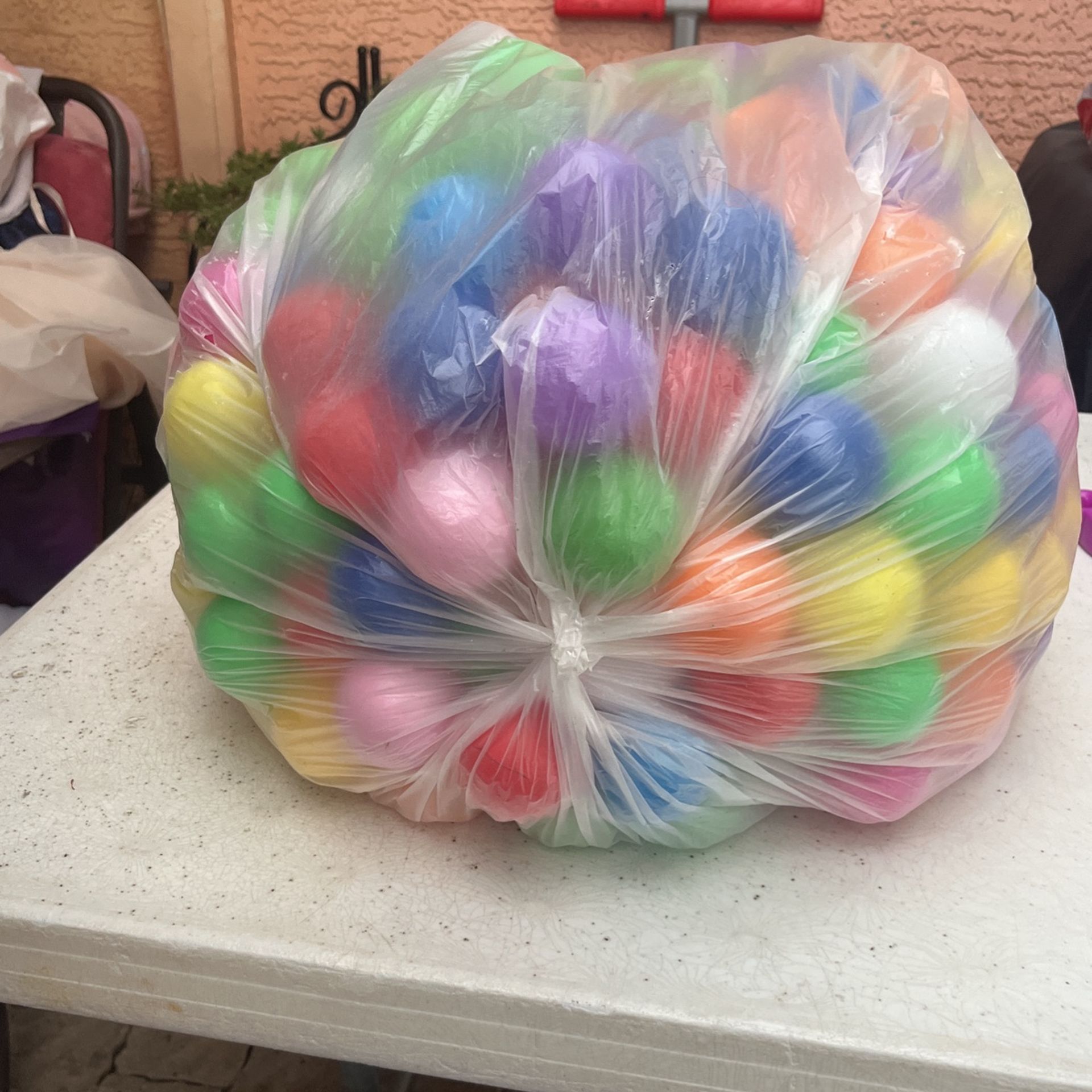 Pelotas De Plástico $5 La Bolsa Trae Muchas