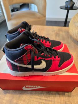 Nike Dunk Mid "Plaid" – Size 8 Men– Excellent Condition