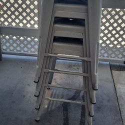4 Stools