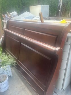 Free free king size bed frame