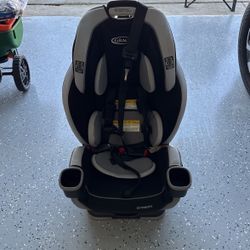 Graco Car seat